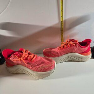 Size 8 Wide - New Balance Fresh Foam X Kaiha Road Neon Orange